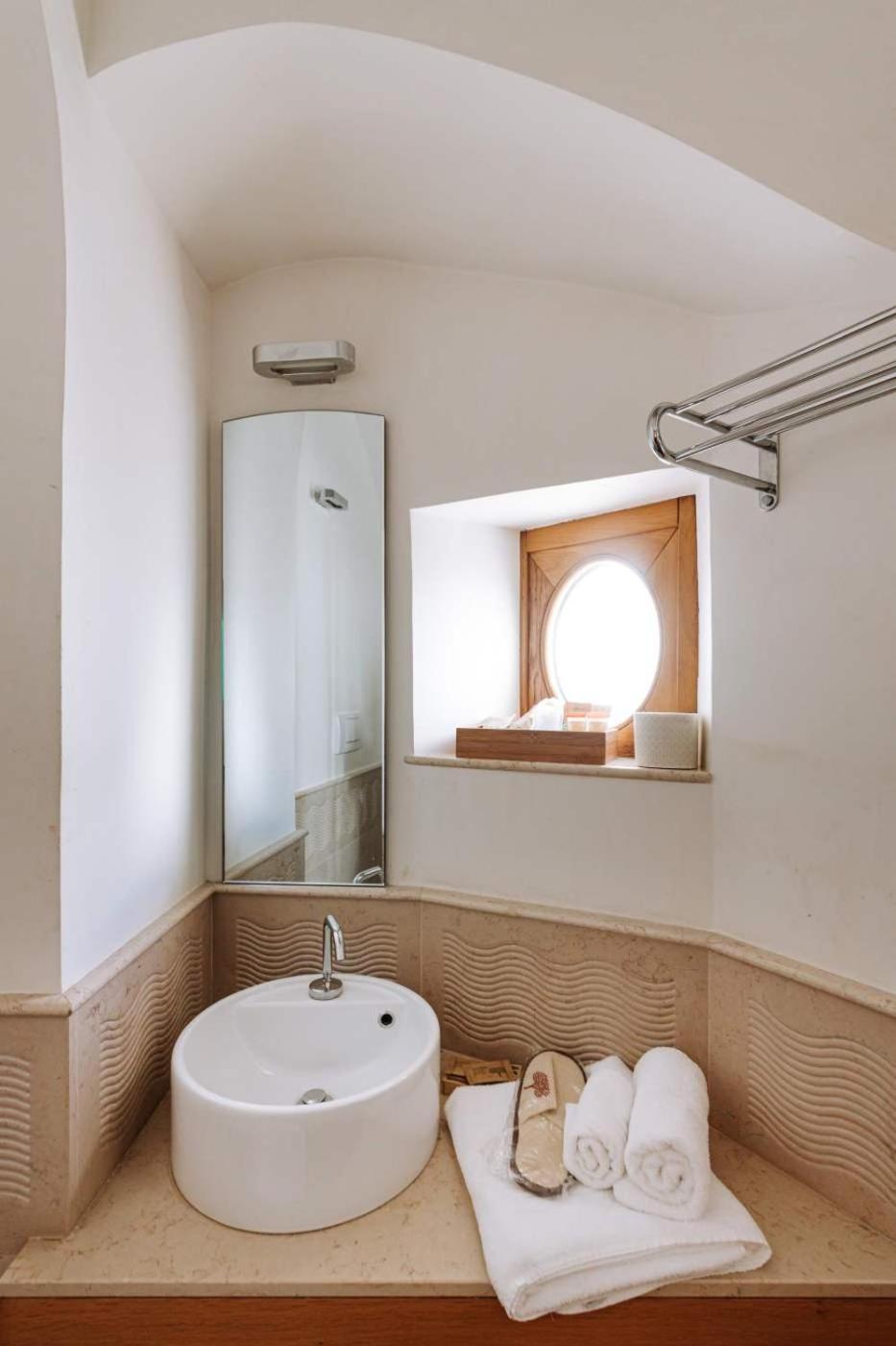 Santa Rosa Relais 4* Noci